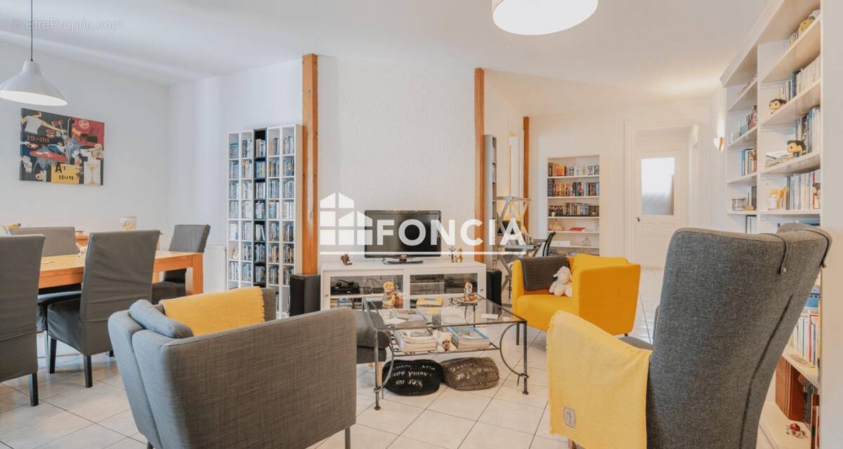 Appartement à FIRMINY