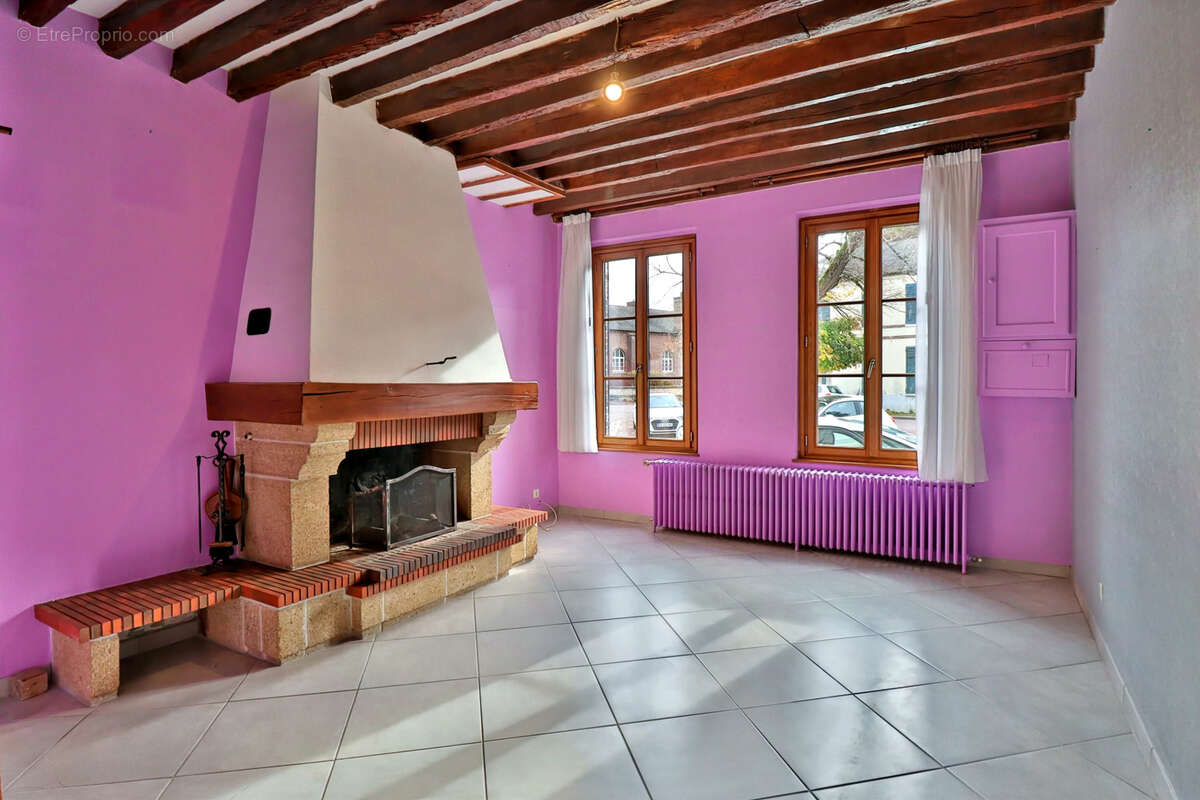 Maison à AIX-EN-OTHE