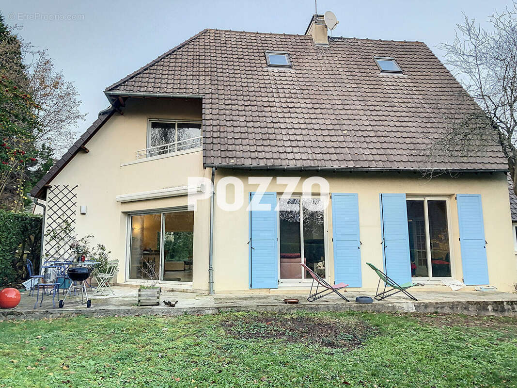 Maison à BRETTEVILLE-SUR-ODON