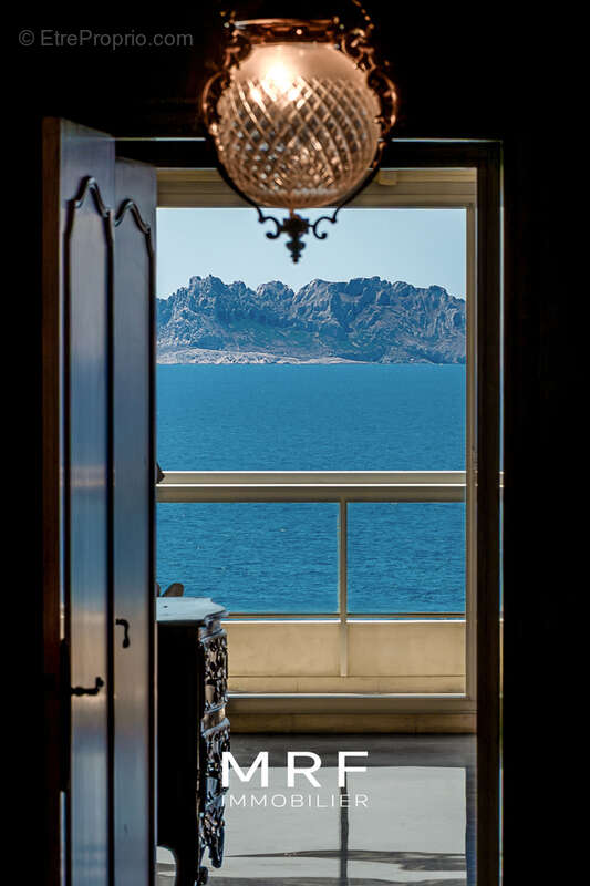 Appartement à MARSEILLE-7E