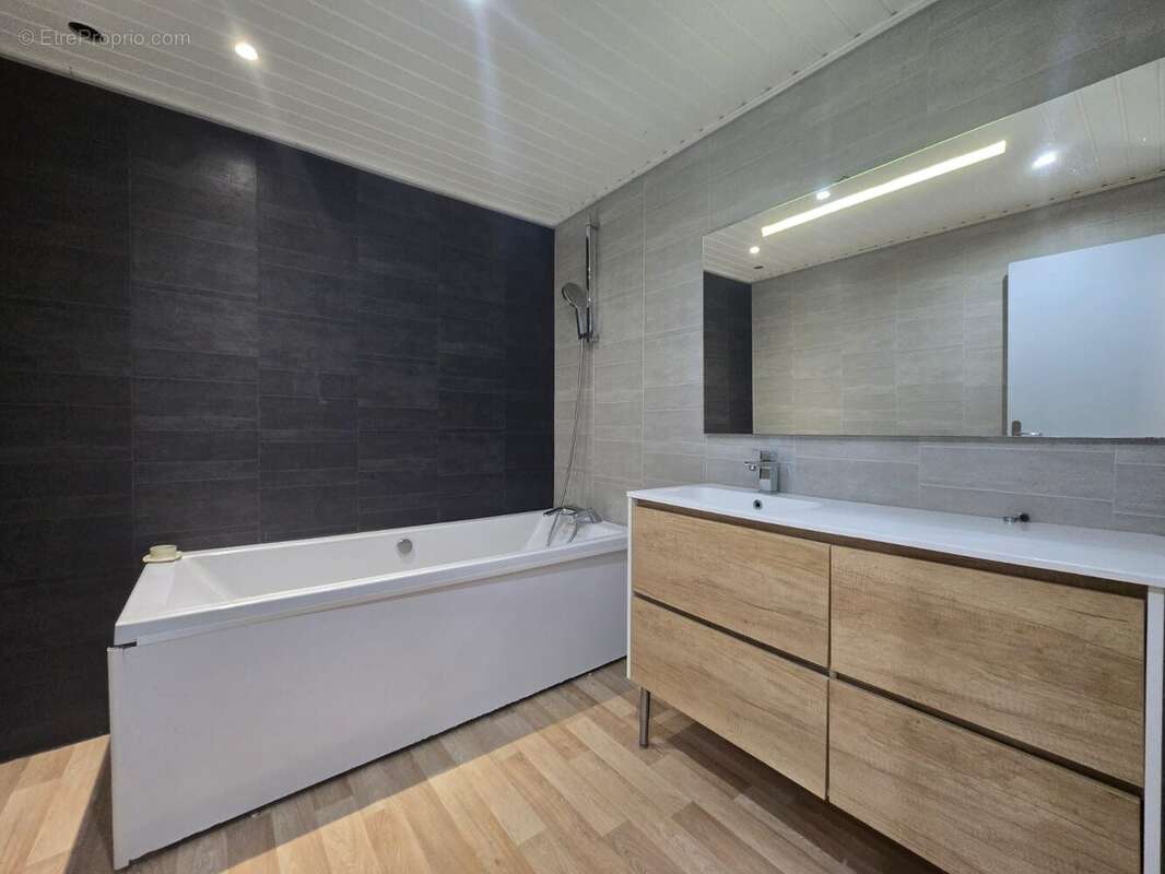 Appartement à MARIGNANE