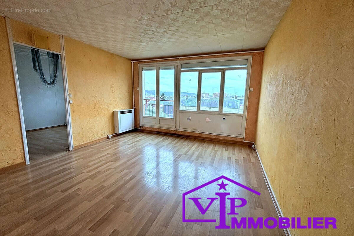 Appartement à SOTTEVILLE-LES-ROUEN