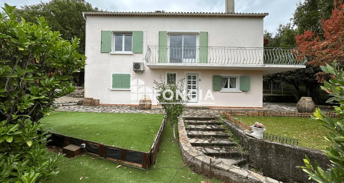 Maison à LA CELLE