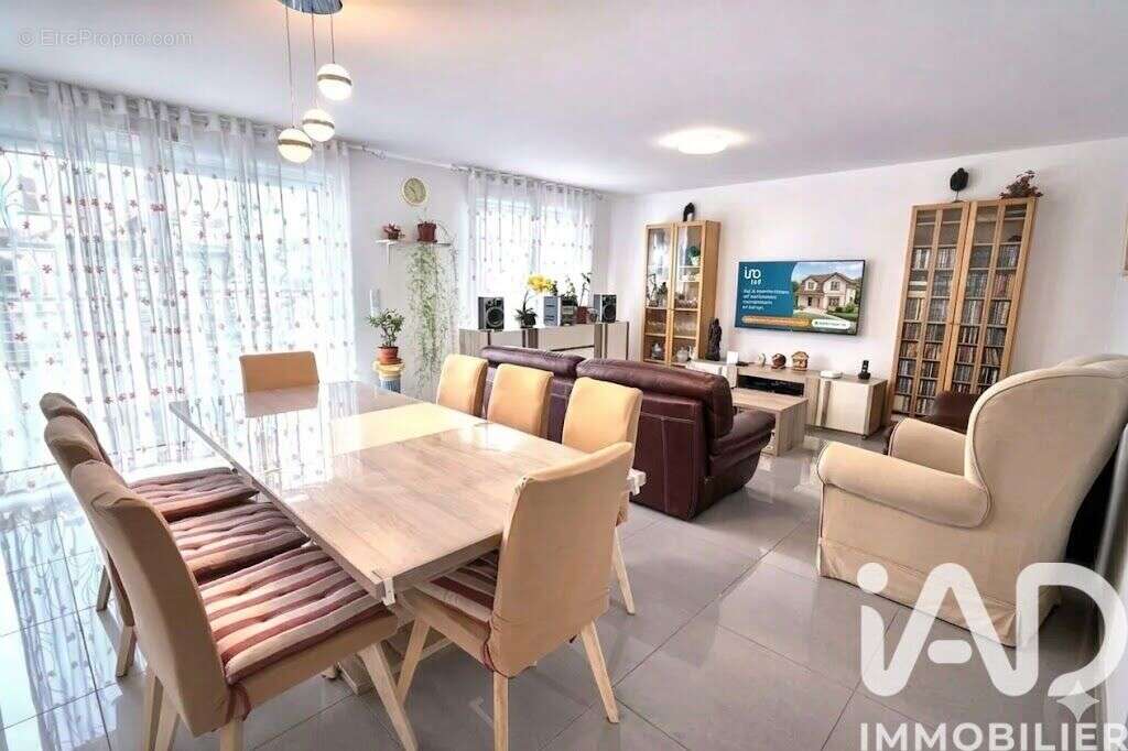 Photo 5 - Maison à CONDE-SAINTE-LIBIAIRE