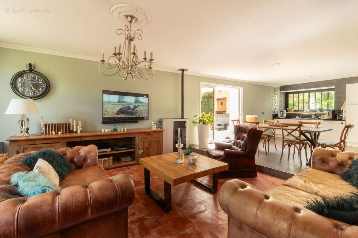 Maison à PLEINE-SELVE