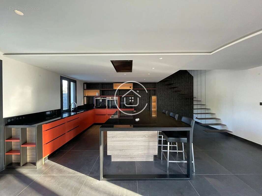 BLOIS VIENNE - MAISON - 3 chambres - 158 m² - photo 10