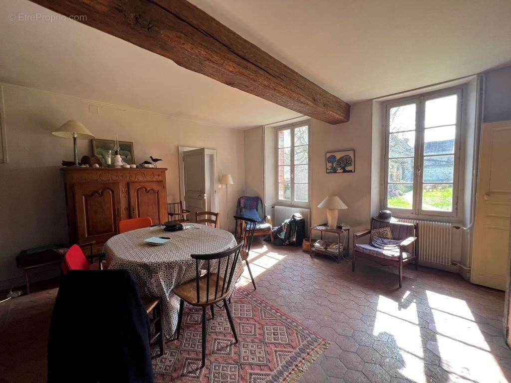 Maison à SENS