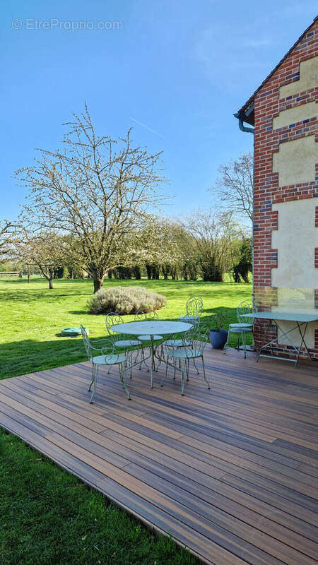 Maison à LACHAPELLE-AUX-POTS