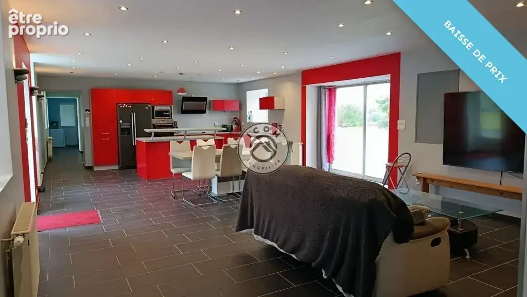 Maison 206 m² – 4 chambres – Dépendances – Montsenelle - photo 5