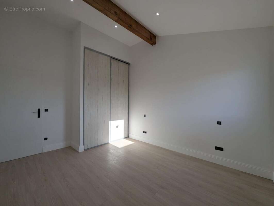 Maison à TAURIAC