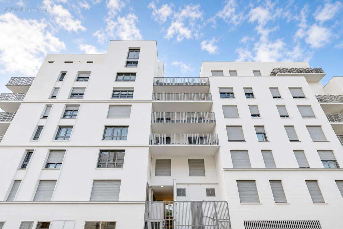 Appartement à COLOMBES