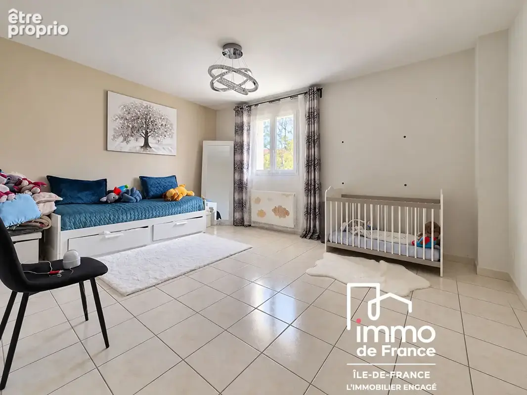 Maison Chelles 7 pièces 202 m2 terrain 429 m2 - photo 20