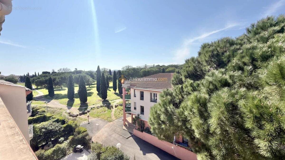 Appartement à FREJUS