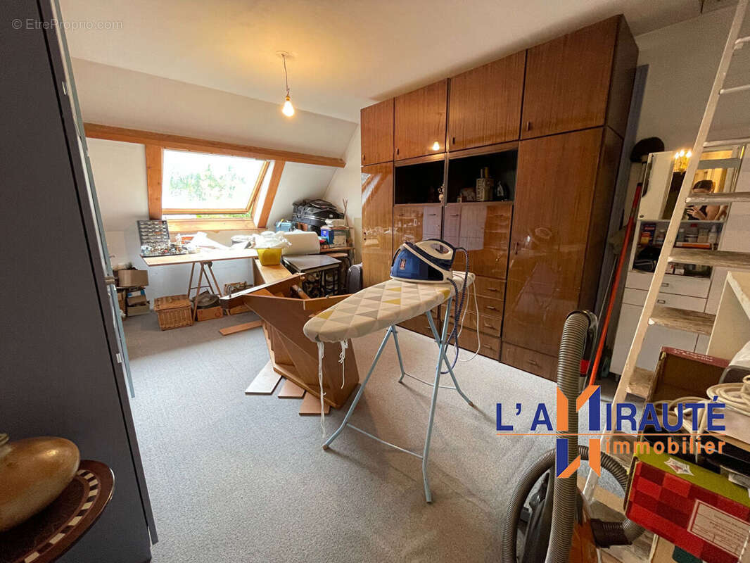 Maison de 173m2 avec un terrain de 800m2 à Chatou - photo 13