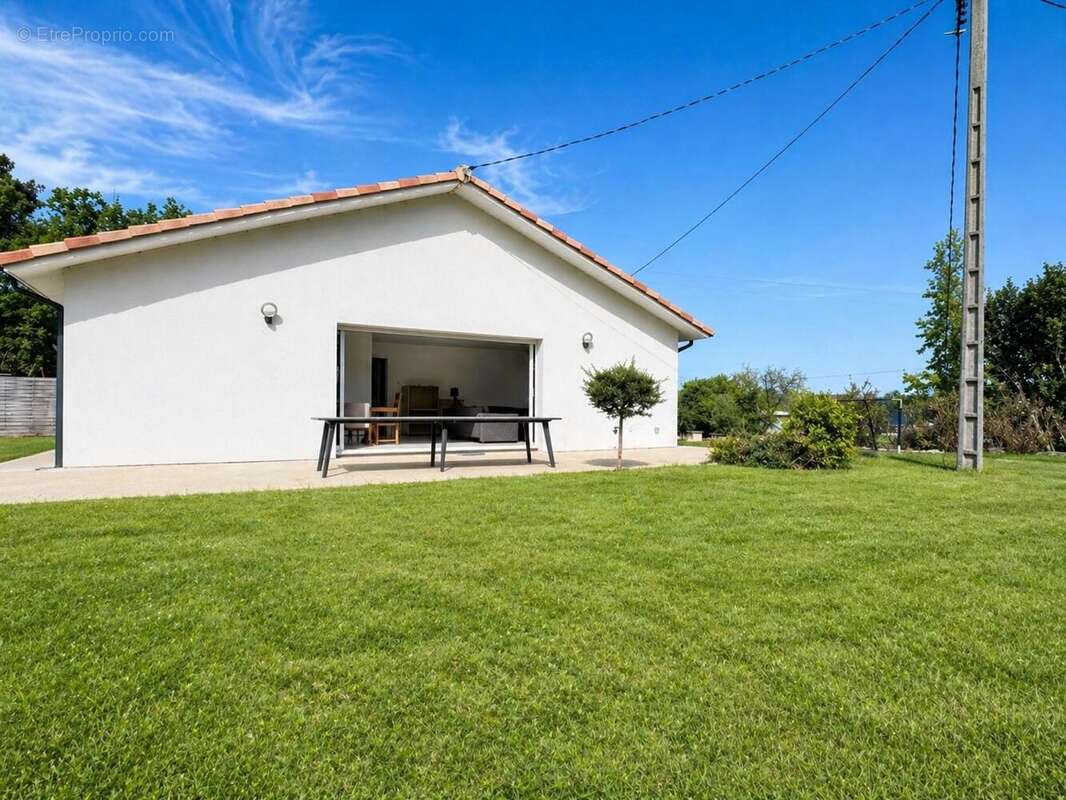 Photo 2 - Maison à LA BREDE