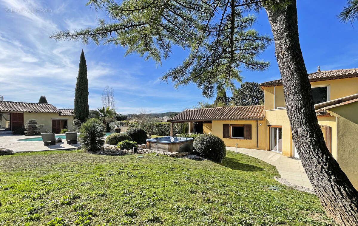 Maison à SAINT-BONNET-DU-GARD