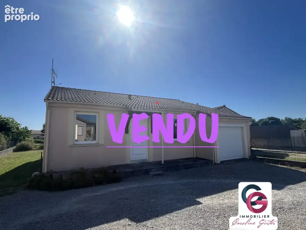 Photo Maison à La Tour-Du-Crieu au prix de 205 000€