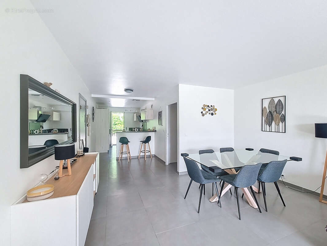 Appartement à VENCE