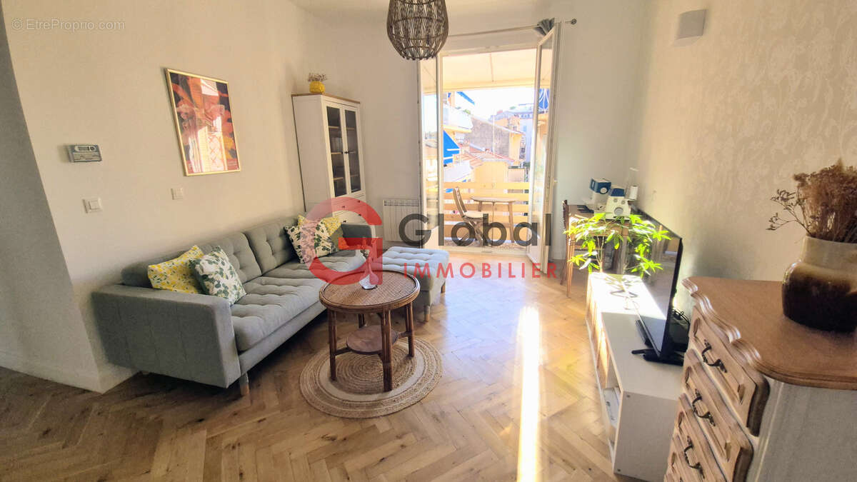 Appartement à MENTON