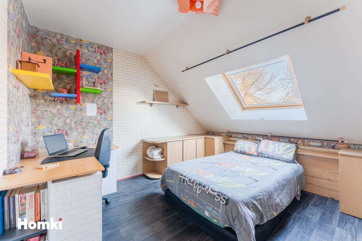 Maison T6 à vendre – 136 m2Loi Carrez (155 m2 au sol) – La Chapelle-sur-Erdre - photo 10