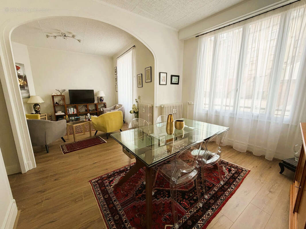 Appartement à VICHY