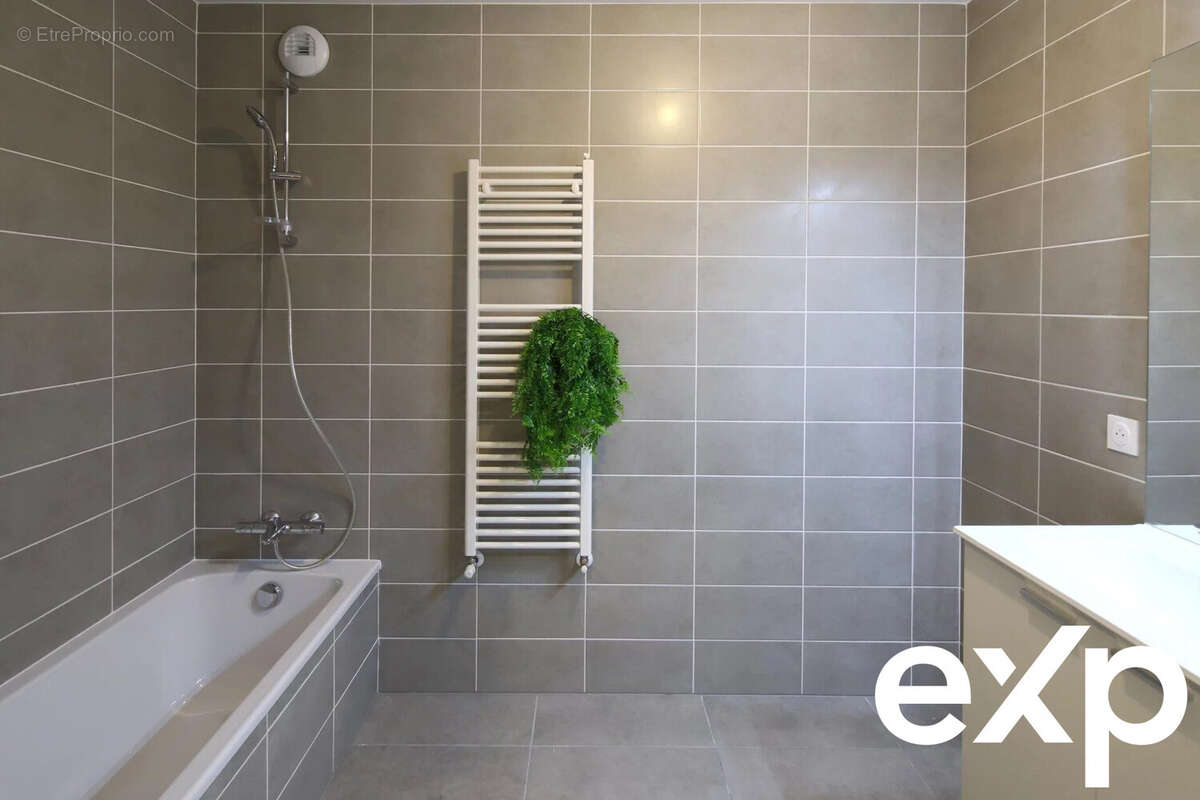 Appartement à FERNEY-VOLTAIRE