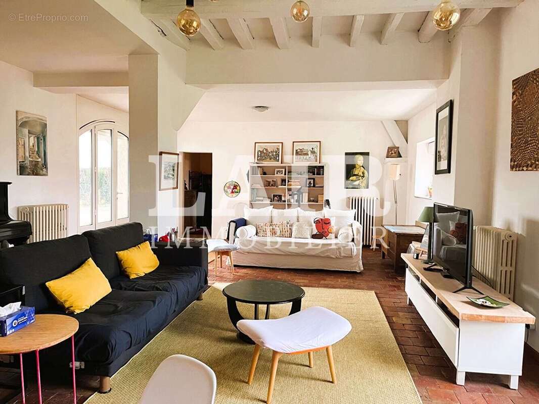 Maison à FRESNAY-SUR-SARTHE