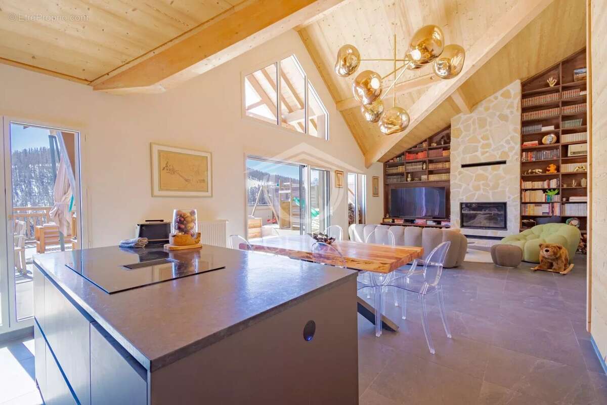 Appartement à DALUIS