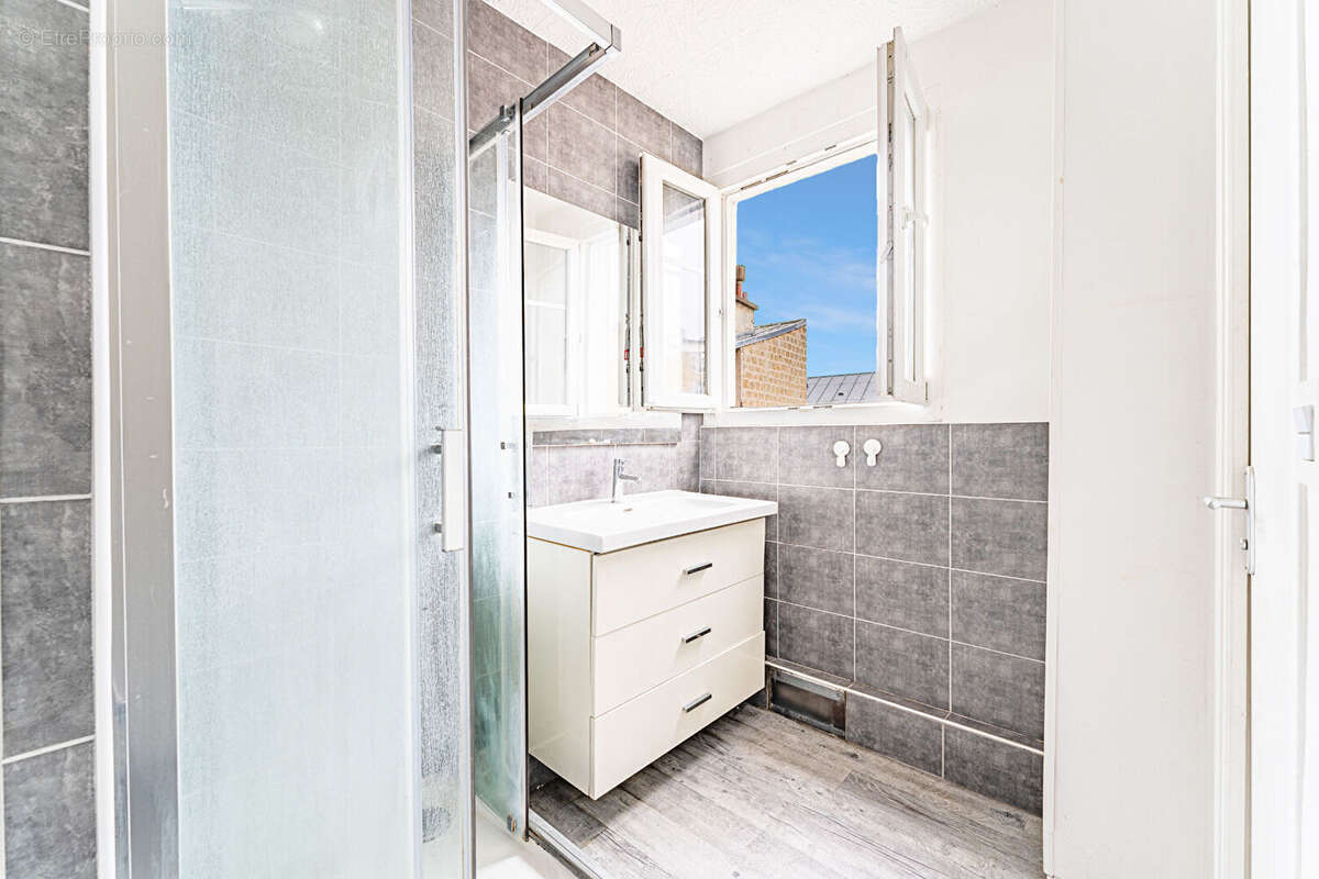 Appartement à ASNIERES-SUR-SEINE