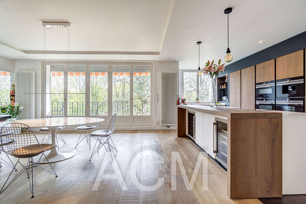 Appartement à MAISONS-LAFFITTE