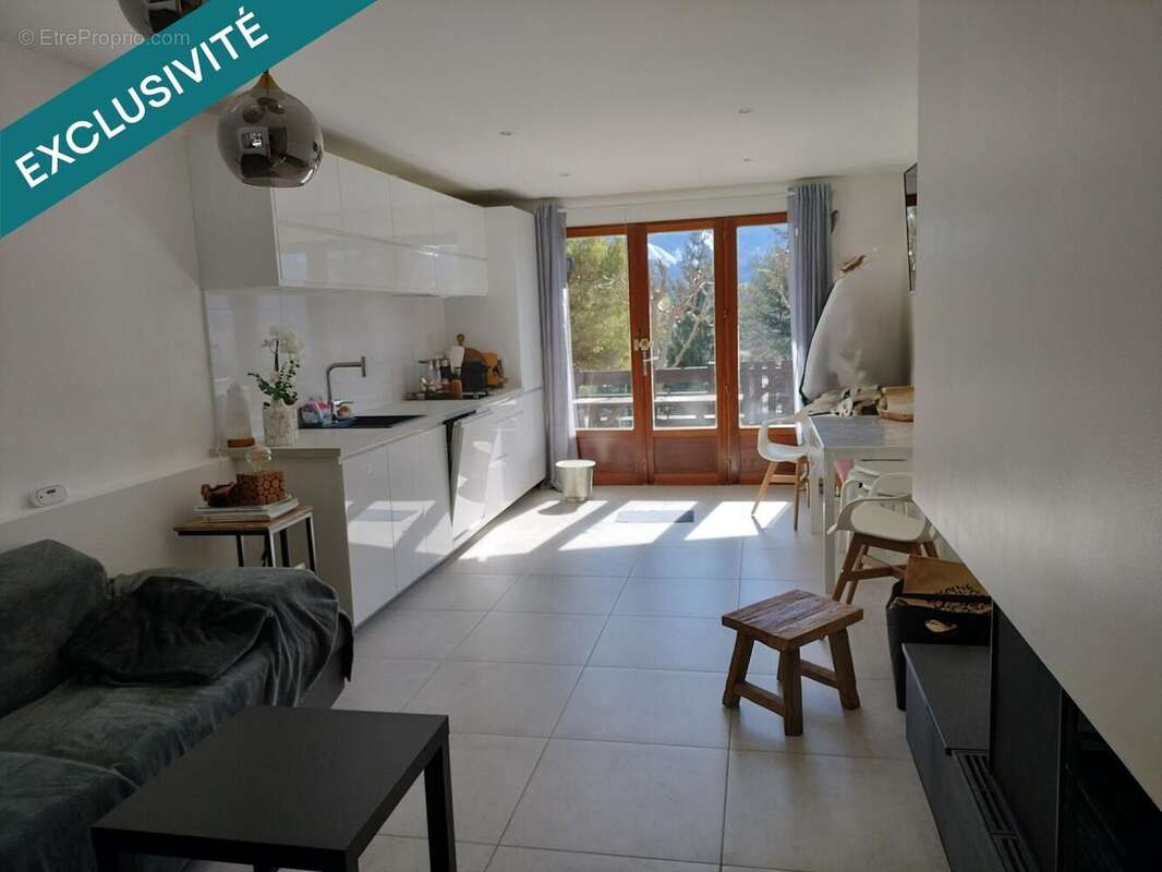 Photo 6 - Appartement à SEYNE