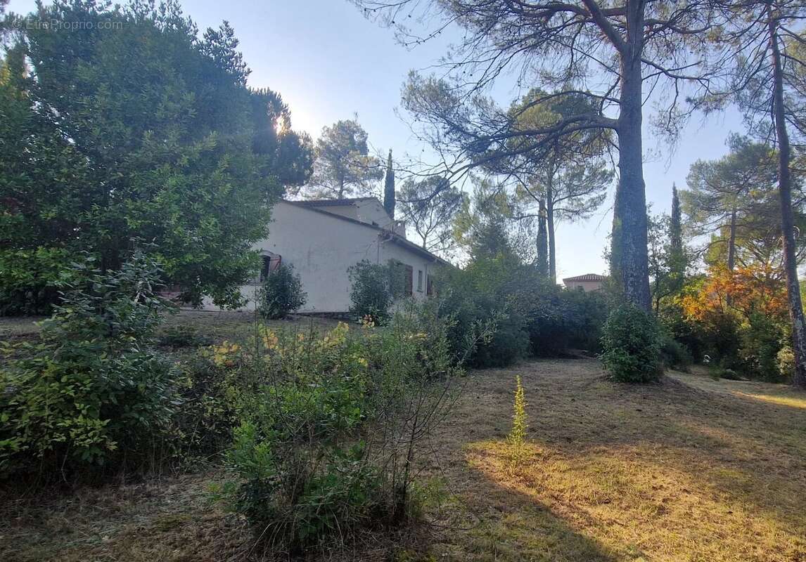 Maison à PEYMEINADE