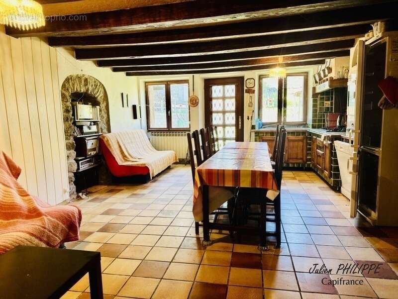 Maison de st laurent du cros (05) - photo 13