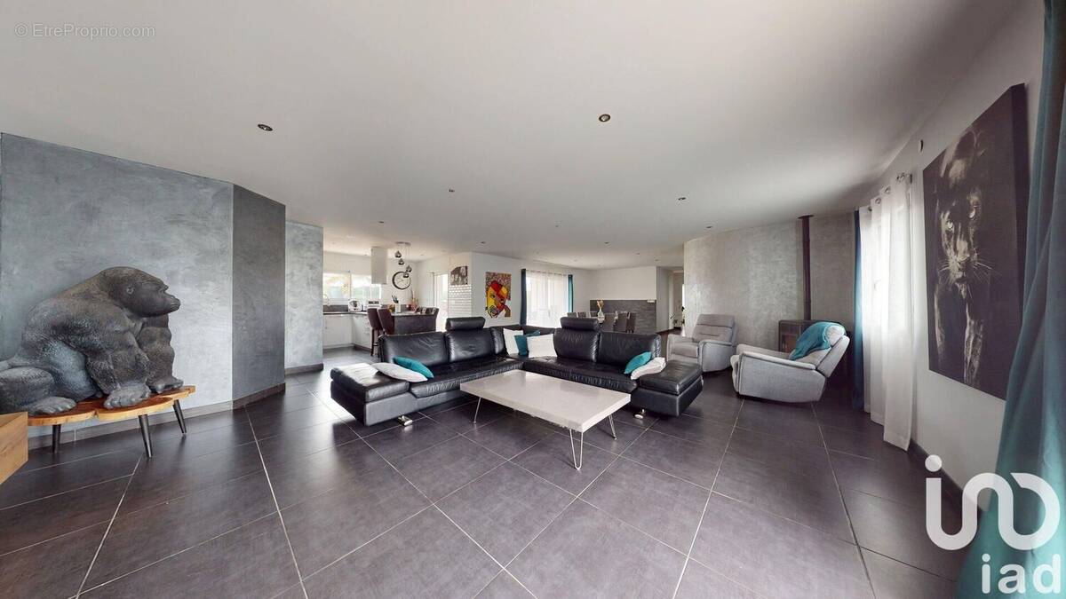 Photo 1 - Maison à MONTBETON