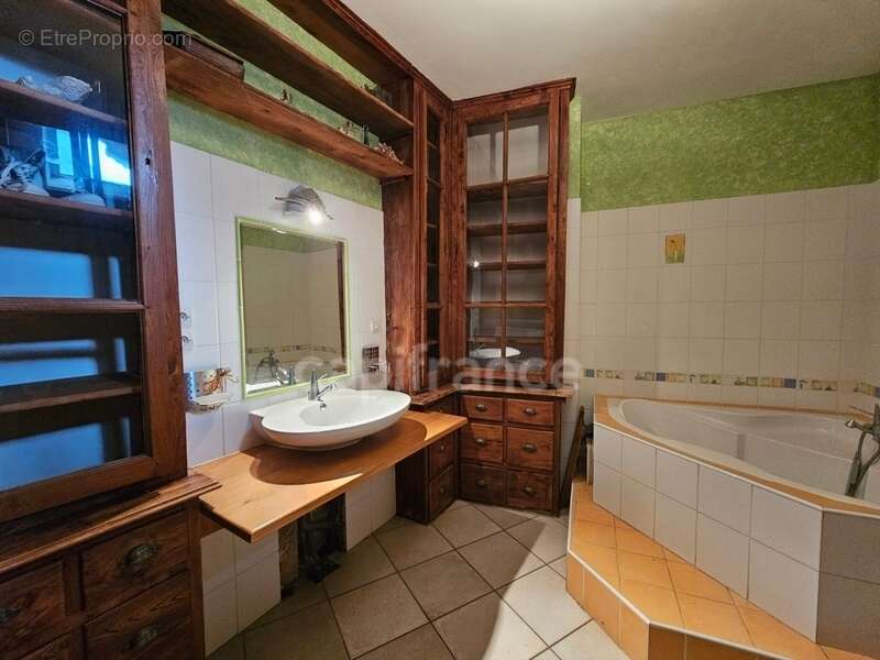 Maison à BUSSIERES