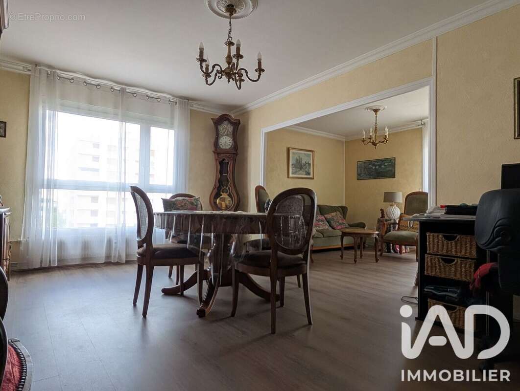 Appartement 78 m² à Chalons-En-Champagne  - photo 2