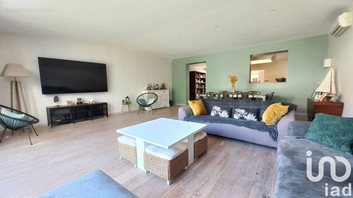 Photo 1 - Maison à CHAMPS-SUR-MARNE