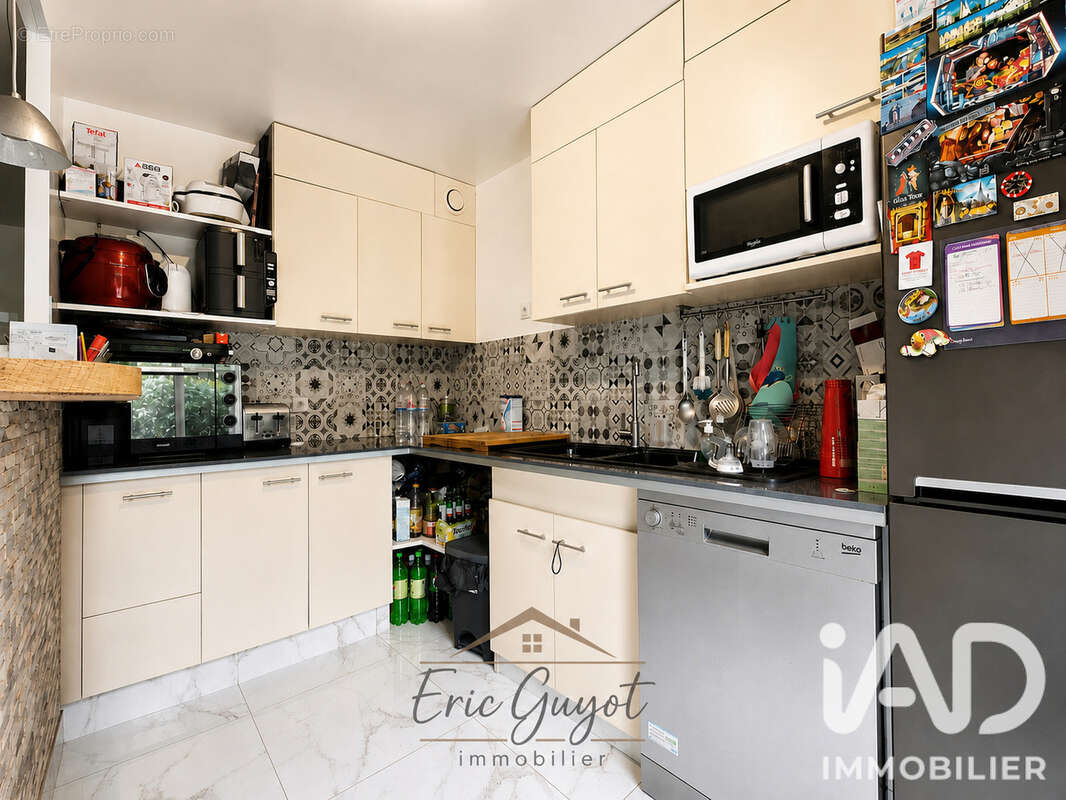 Photo 3 - Appartement à LE PLESSIS-TREVISE