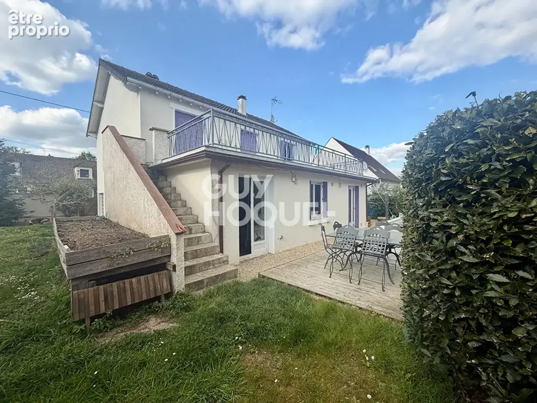 Maison  5 pièce(s) 160 m2 sur un terrain de 484m² à Veneux-les-Sablons - photo 3