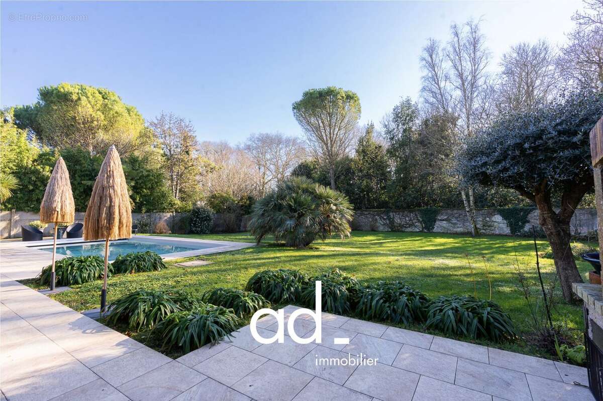 Maison à LA ROCHELLE