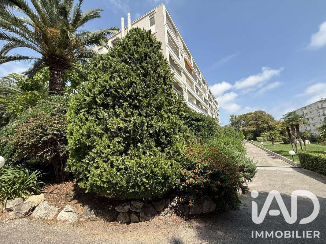 Appartement 29 m² à Cagnes-Sur-Mer  - photo 9