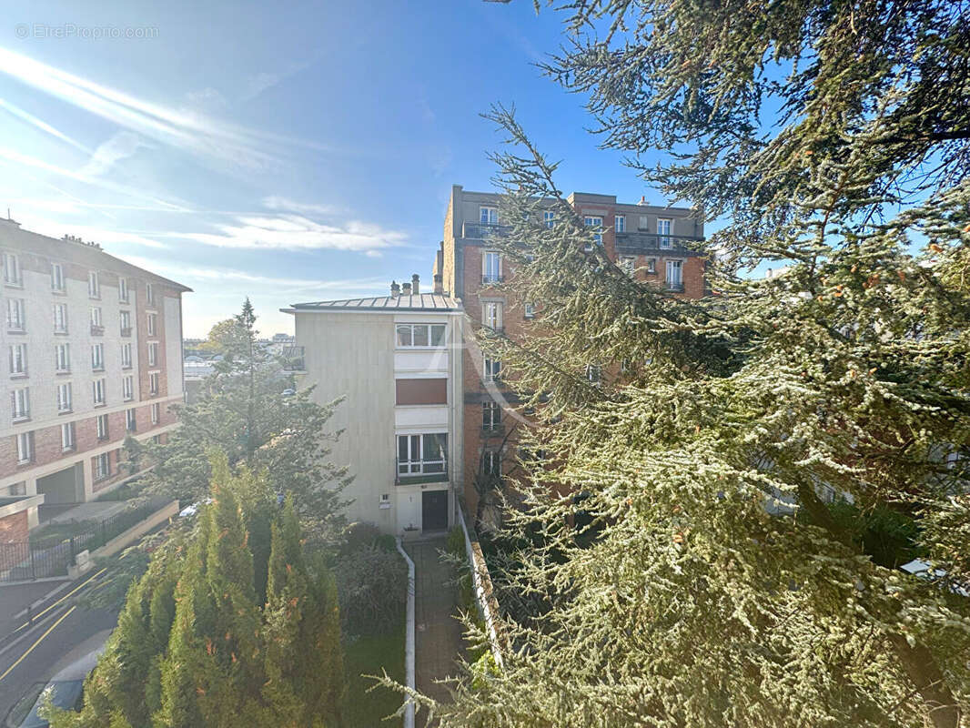 Appartement à FONTENAY-SOUS-BOIS