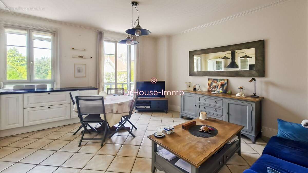 Appartement à POISSY