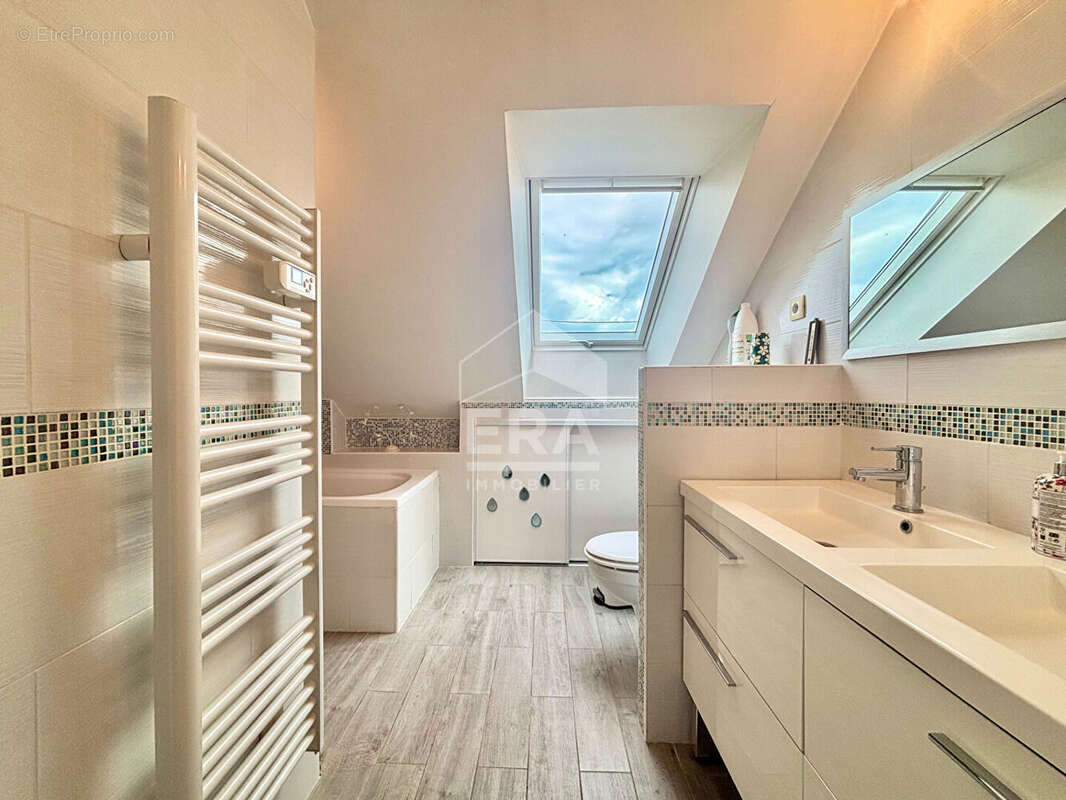 Maison à BALLANCOURT-SUR-ESSONNE