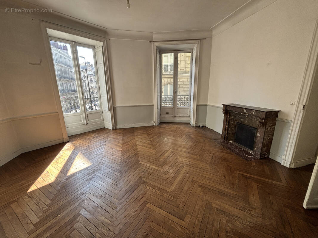 Appartement à NANTES