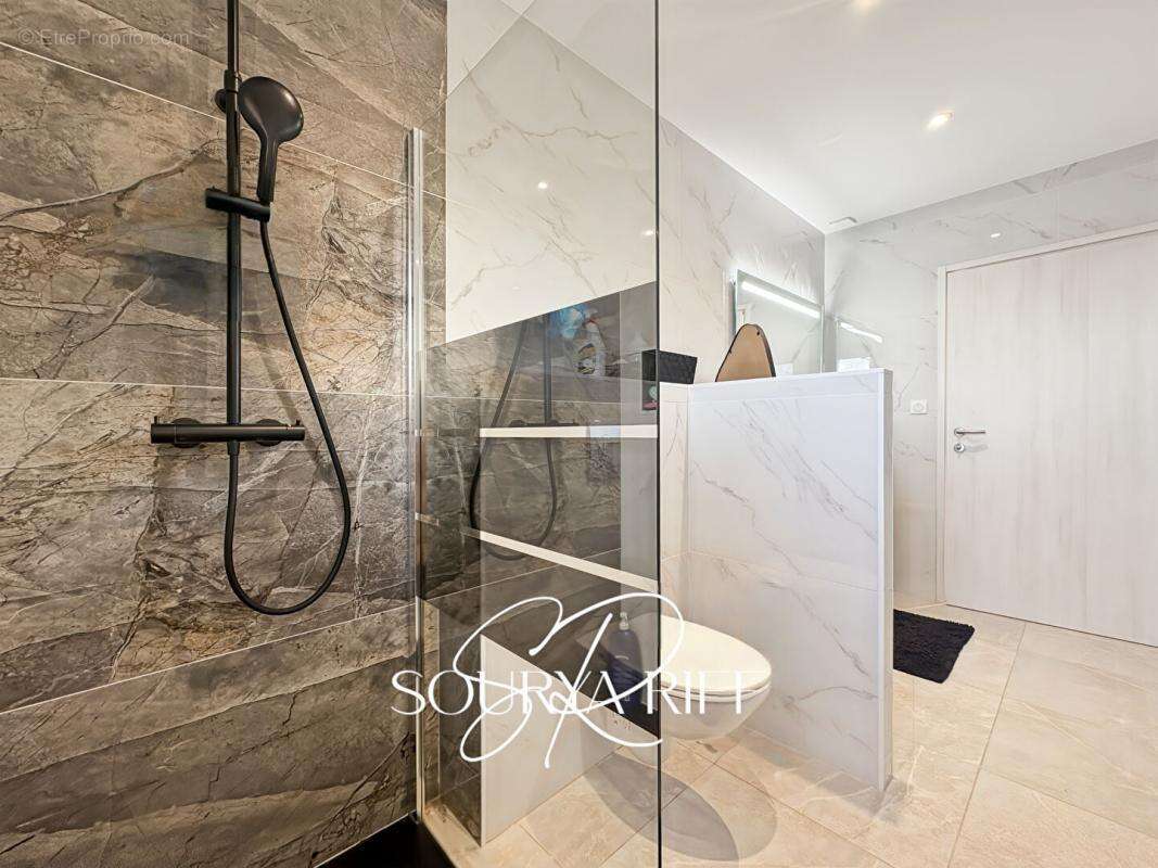 Villa contemporaine avec piscine et sous-sol exceptionnel - photo 15