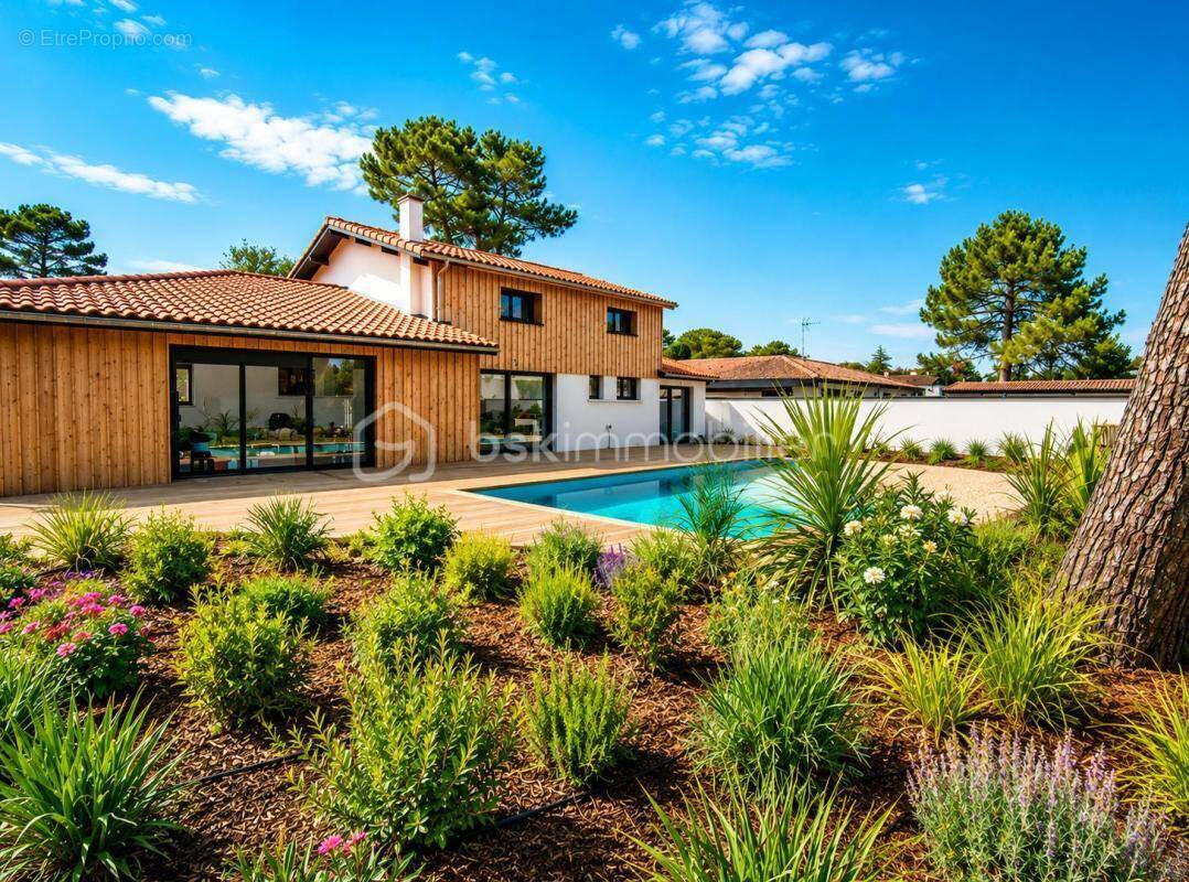 Maison à GUJAN-MESTRAS