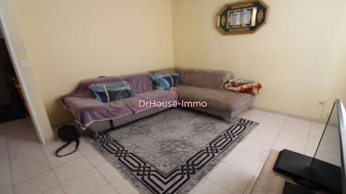 Appartement à MARSEILLE-15E