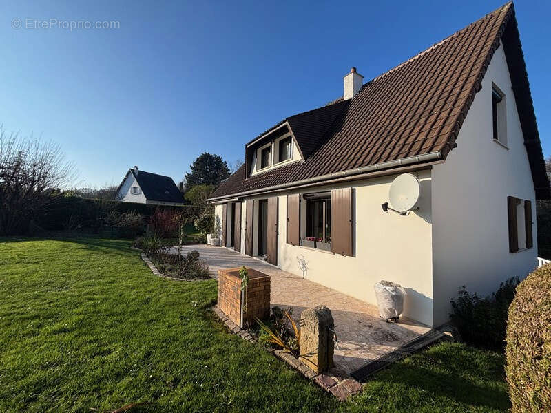 Maison à SAINT-MARTIN-DE-BOSCHERVILLE