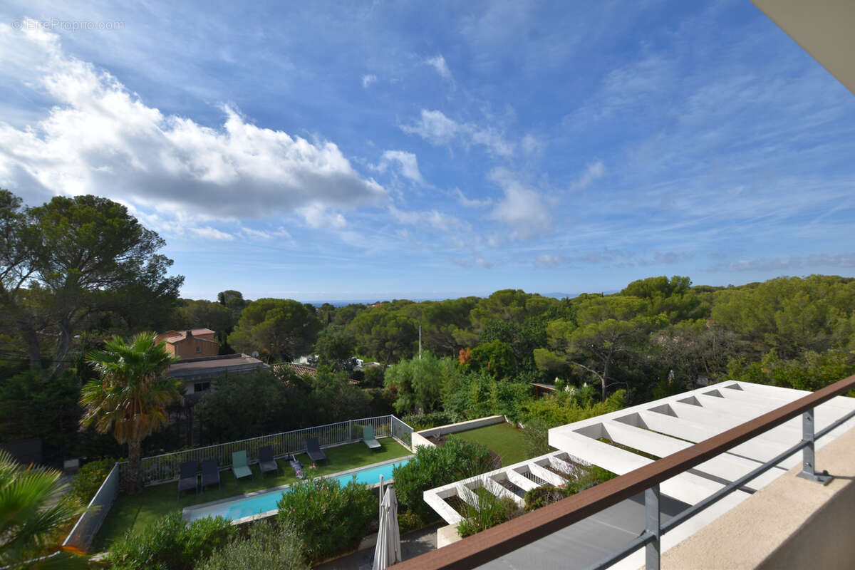 Appartement à SAINT-RAPHAEL